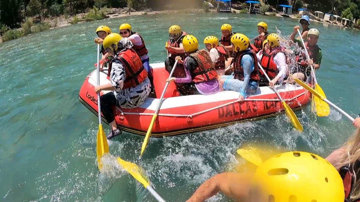 Rafting + Zipline Kombo 4